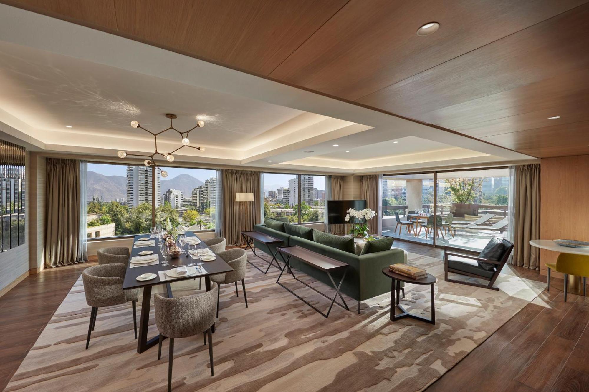 Отель Mandarin Oriental, Сантьяго Экстерьер фото