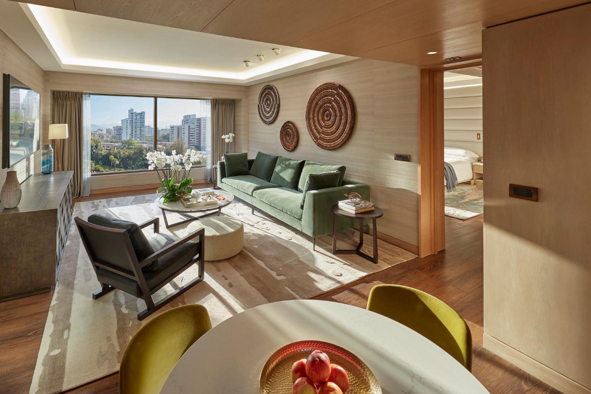 Отель Mandarin Oriental, Сантьяго Экстерьер фото