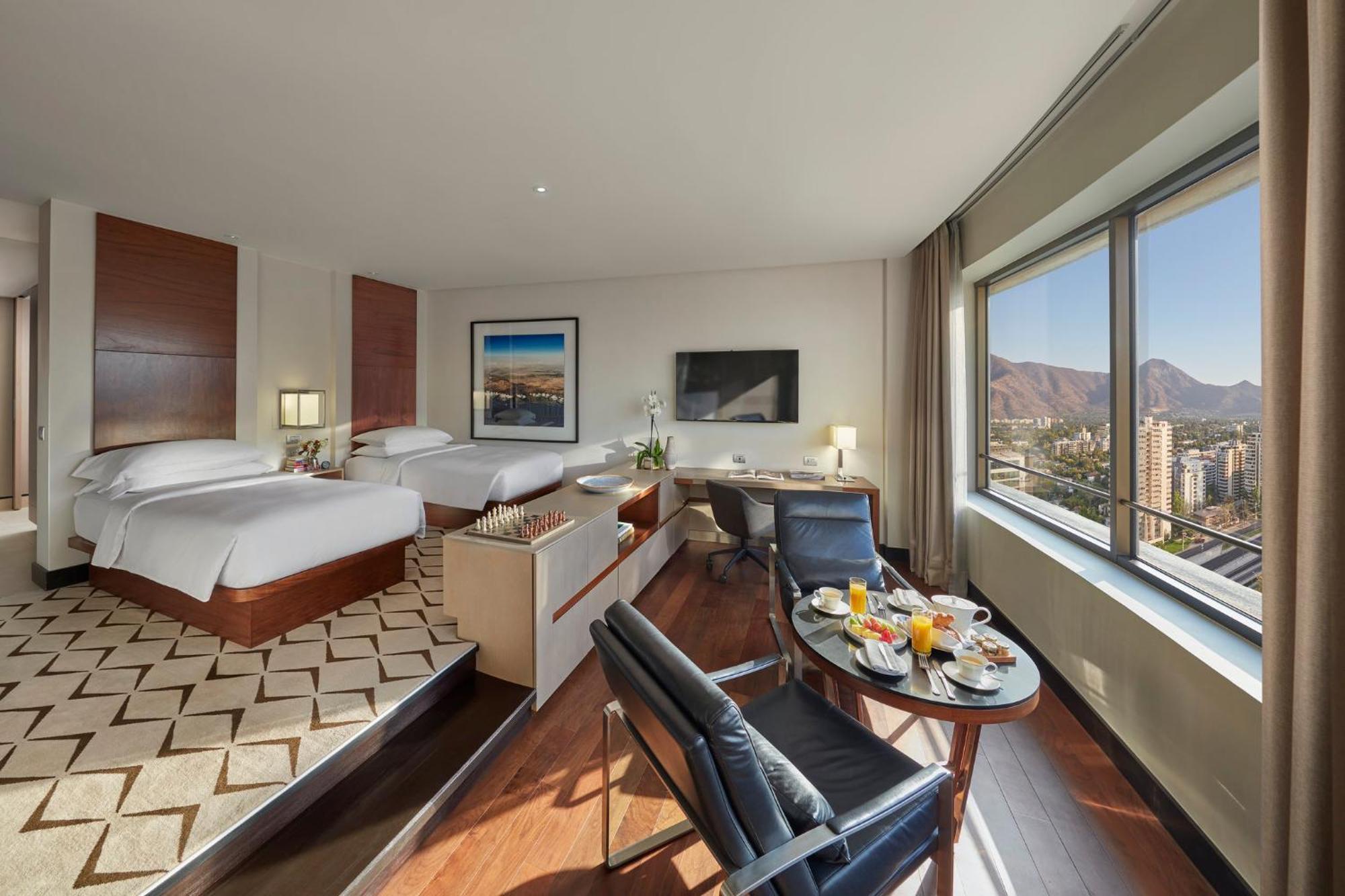 Отель Mandarin Oriental, Сантьяго Экстерьер фото