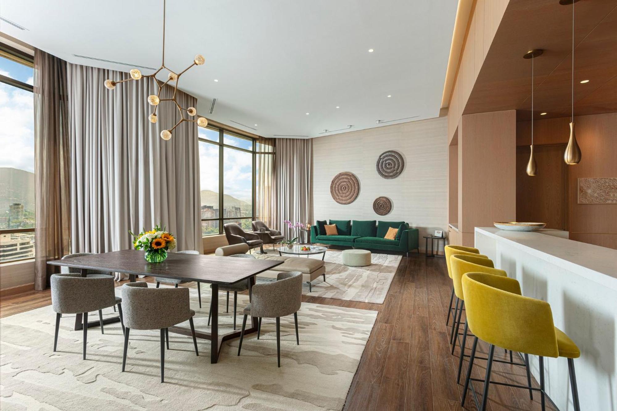 Отель Mandarin Oriental, Сантьяго Экстерьер фото