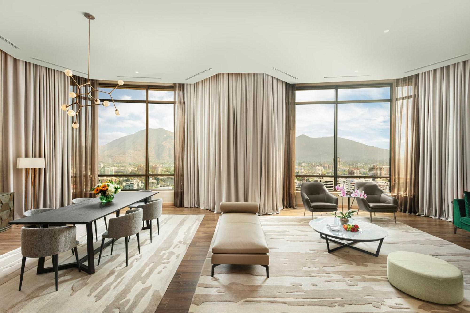 Отель Mandarin Oriental, Сантьяго Экстерьер фото